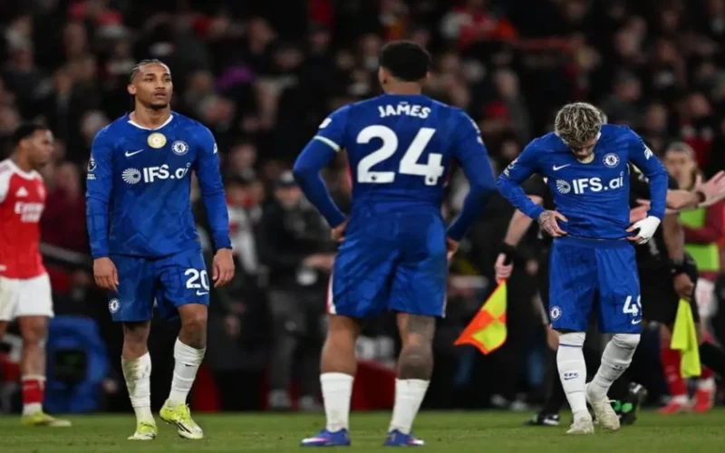 القنوات الناقلة لمواجهة تشيلسي وأستون فيلا في الدوري الإنجليزي الممتاز لكرة القدم